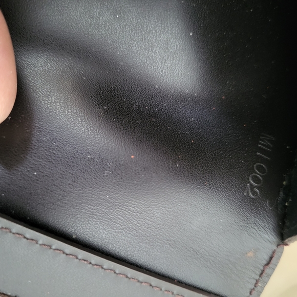 LOUIS VUITTON Brezza Wallet/Card Holder - Picture 8 of 8